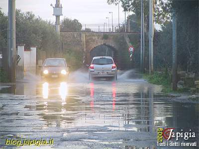 strada allagata